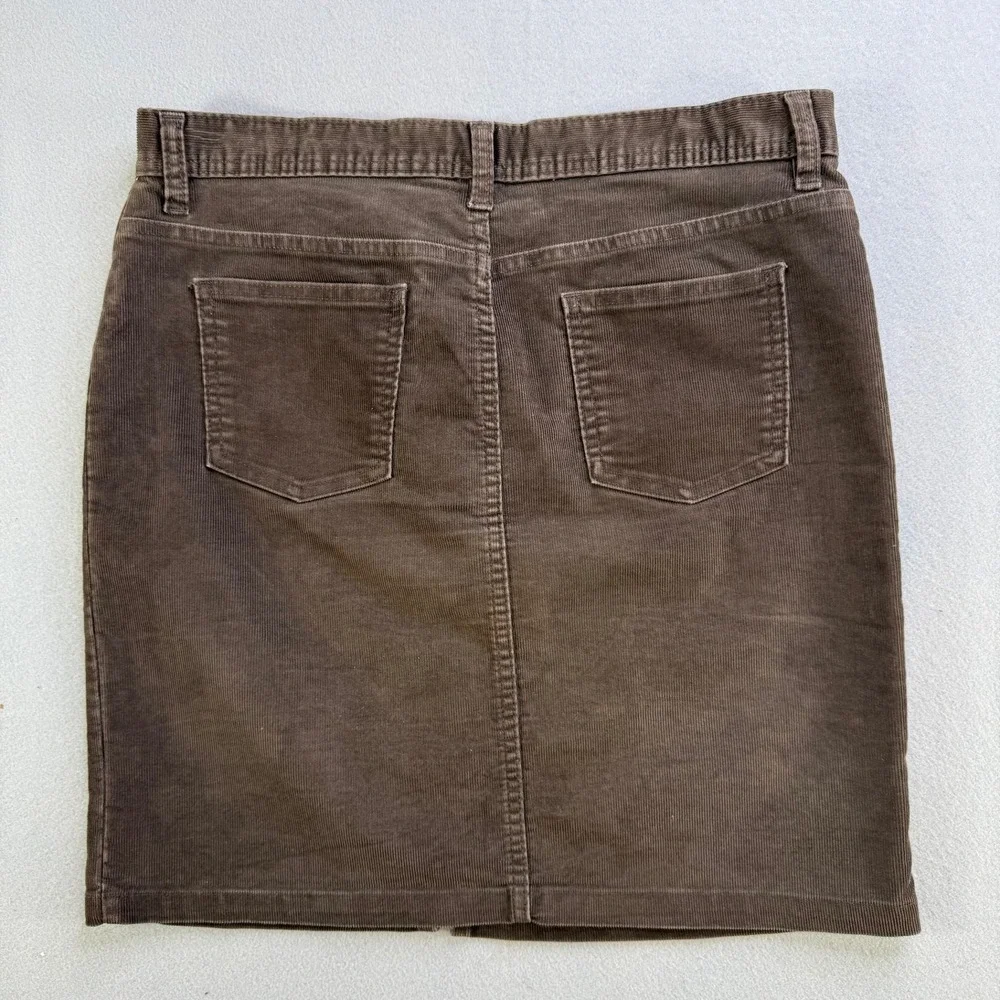 GAP corduroy line